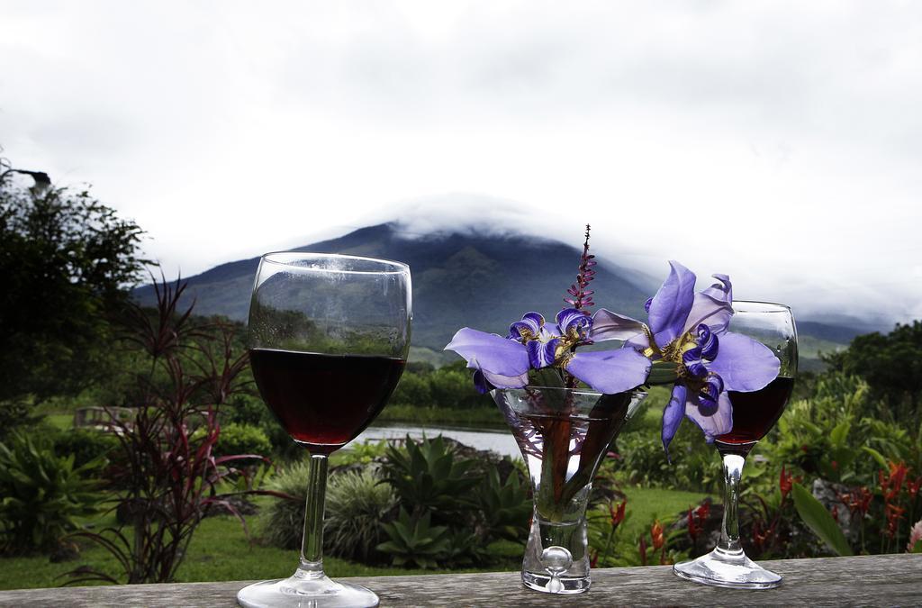 Colinas Del Miravalles Hotel & Hot Springs Guayabo  Exterior photo