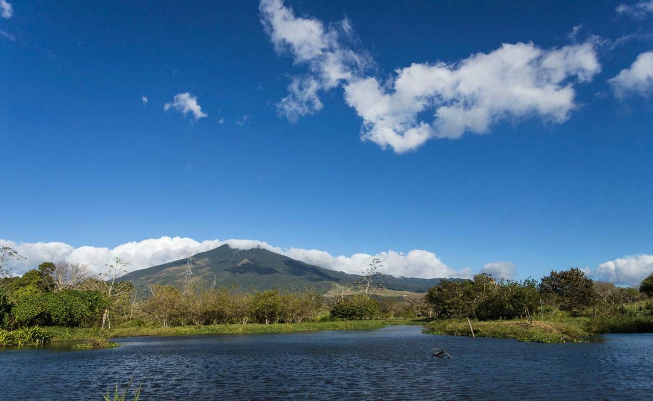 Colinas Del Miravalles Hotel & Hot Springs Guayabo  Exterior photo